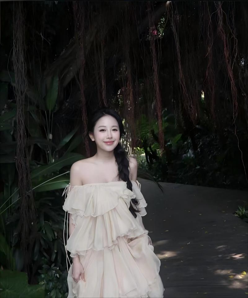 穿越到X开放的世界里的小说,免费在线观看
